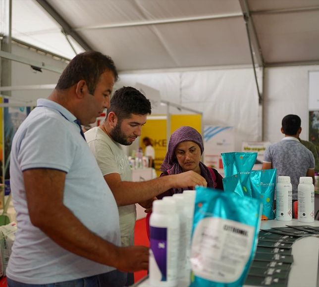 Antalya'da düzenlenen 27. Hasyurt Tarım Fuarı ziyaretçilerini ağırlıyor