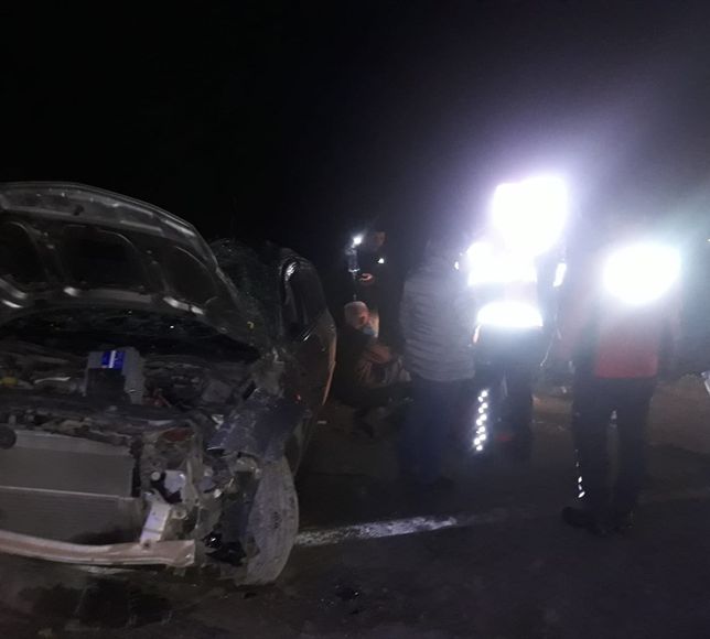 Burdur'da şarampole devrilen otomobildeki 5 kişi yaralandı