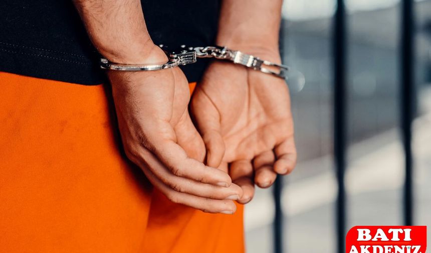“Cin Var” Deyip Odaya Kapattı! Cinci Hoca Cezaevinde