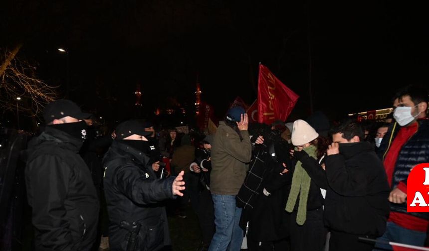 Valilik duyurdu: Toplantı, gösteri yürüyüşü ve basın açıklaması yok!