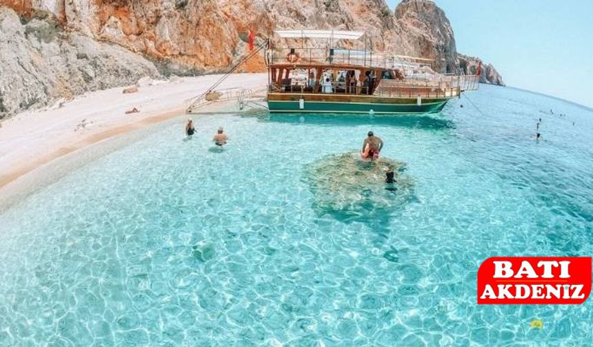 Adrasan’da Turizm Sezonu Kapandı: Sessizliğe Büründü