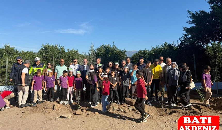 Yeşil Vatan Projesi Kapsamında Beykonak’ta Fidan Şenliği