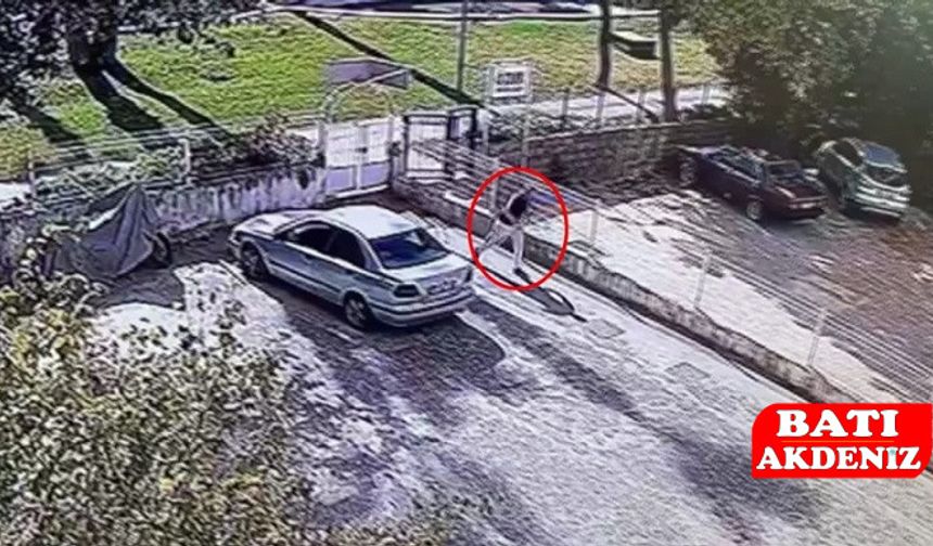 Antalya’da Sebepsiz Saldırı:  Kanı Çimlere Sildi!