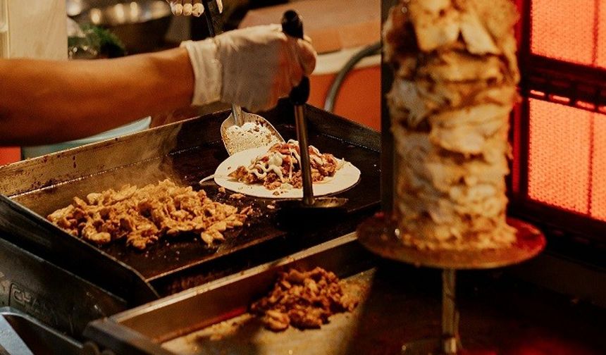 Okul Kantininden Tavuk Yediler, 14 Öğrenci Fenalaştı