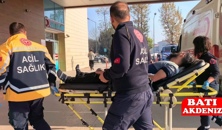 3 Kişilik Aile Zehirlenme Şüphesiyle Hastaneye Kaldırıldı