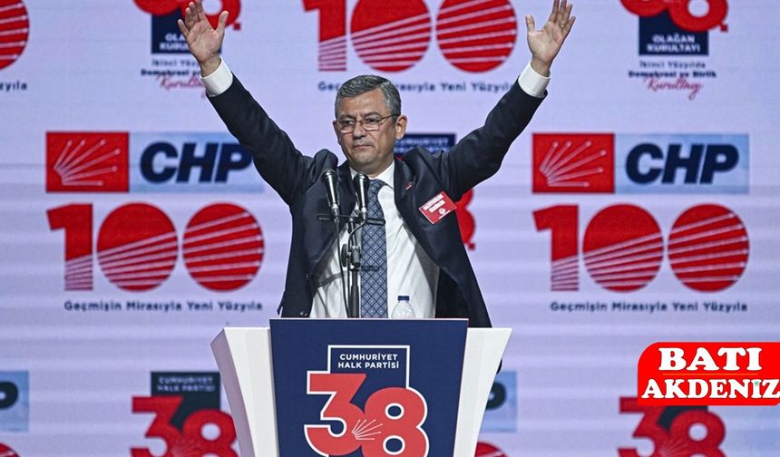 Özgür Özel, 4’üncü Kez CHP Genel Başkanı Seçildi