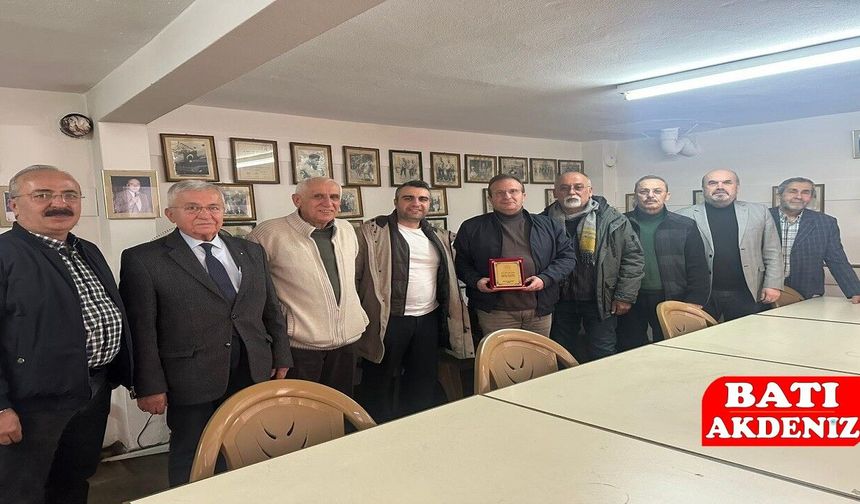 Elmalı Halkından Göz Sağlığına Büyük Destek