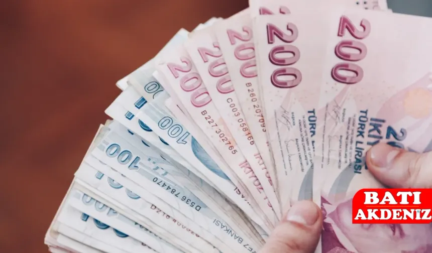 Emeklilerden Bayram İkramiyesi Artışı Beklentisi