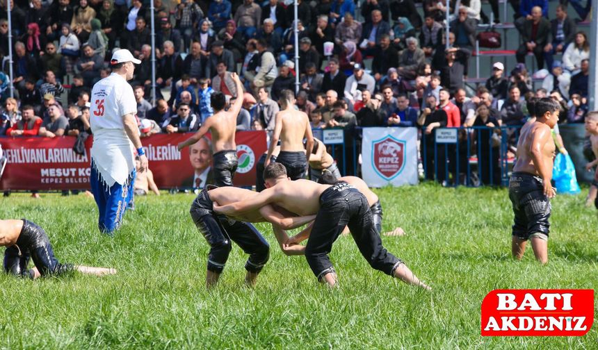 Kepez’in Başpehlivanı Enes Doğan: 10. Yağlı Güreşlerde Altın Kemerin Sahibi