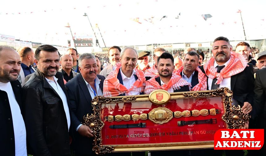 Kepez’in Başpehlivanı Enes Doğan: 10. Yağlı Güreşlerde Altın Kemerin Sahibi oldu