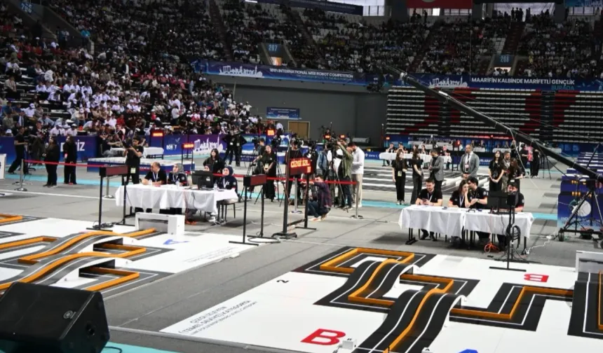 Antalya'da 18. MEB Robot Yarışması'na yoğun ilgi