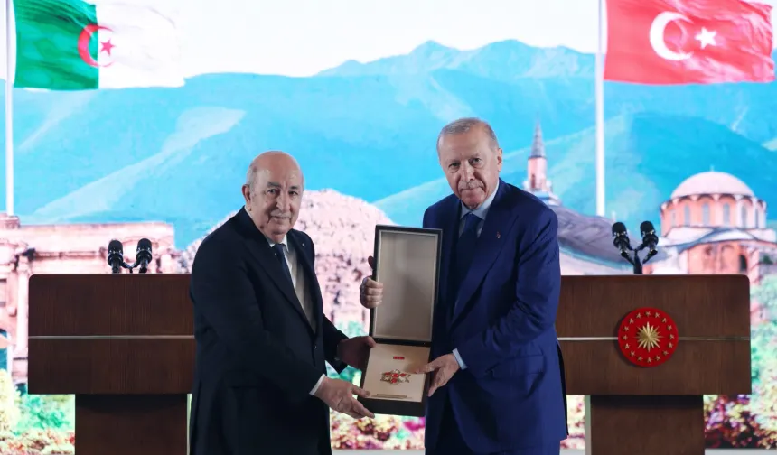 Cezayir Cumhurbaşkanı Tebbun'a Devlet Nişanı tevcih edildi