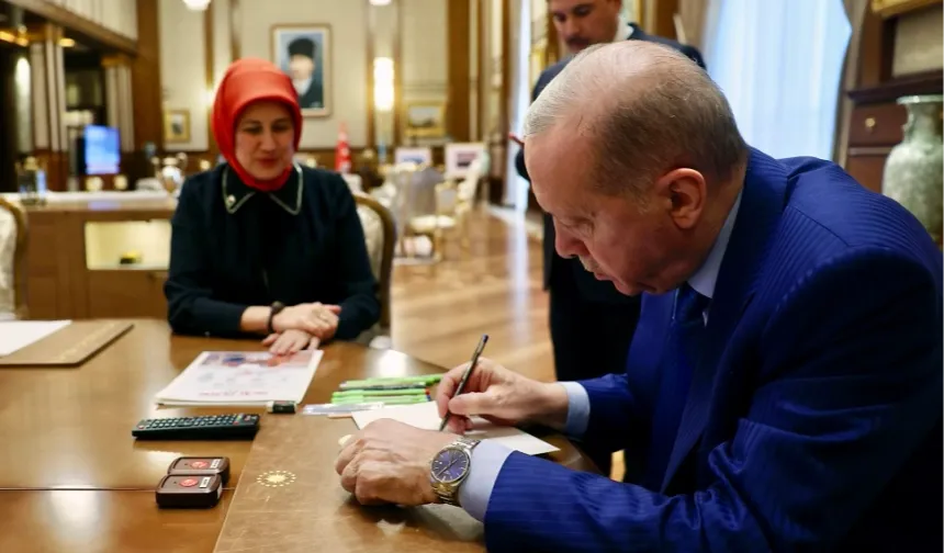 Cumhurbaşkanı Erdoğan kurban vekaletini Türk Kızılay'a verdi
