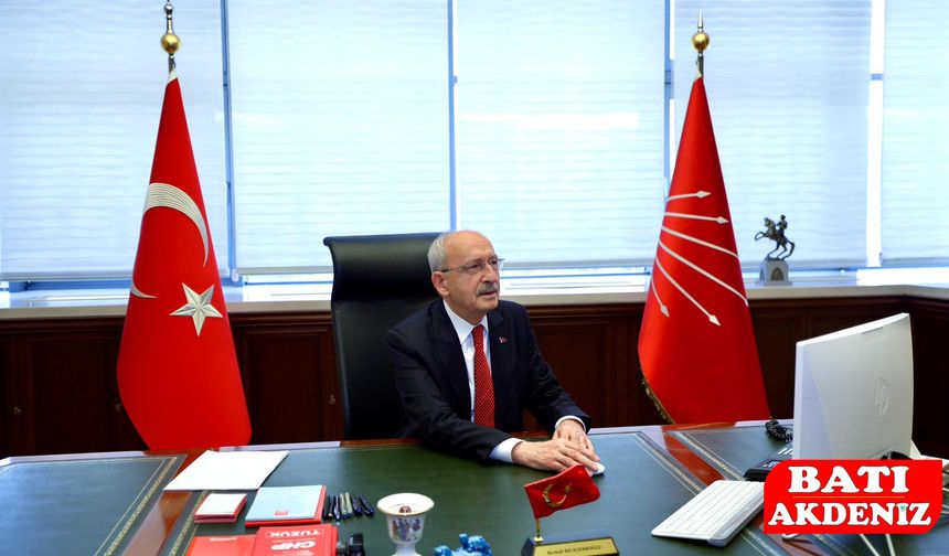 Kılıçdaroğlu 2.5 Yıl Sonra CHP Genel Merkezi'nde! "Bilmediğiniz Şeyler Var, Anlatacağım"